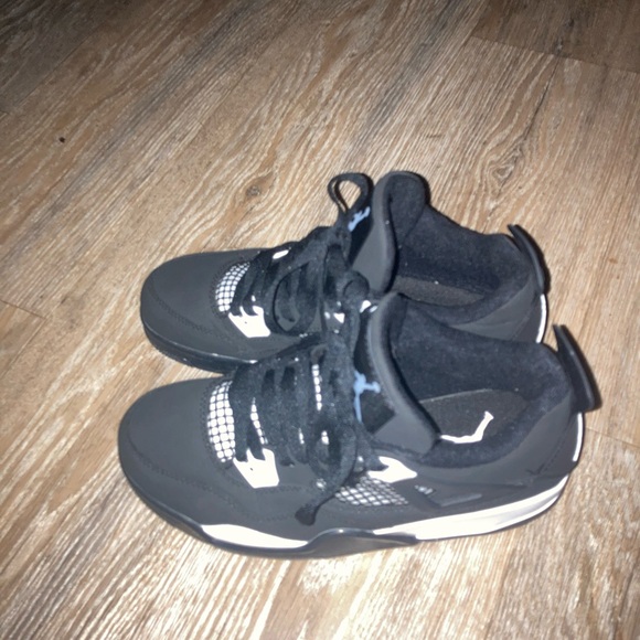 Brandnew Jorden’s - Picture 3 of 3